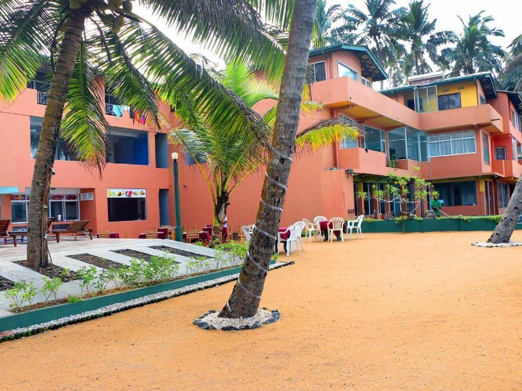 Oyo 246 Roy Villa Beach Hotel Kalutara Exteriér fotografie