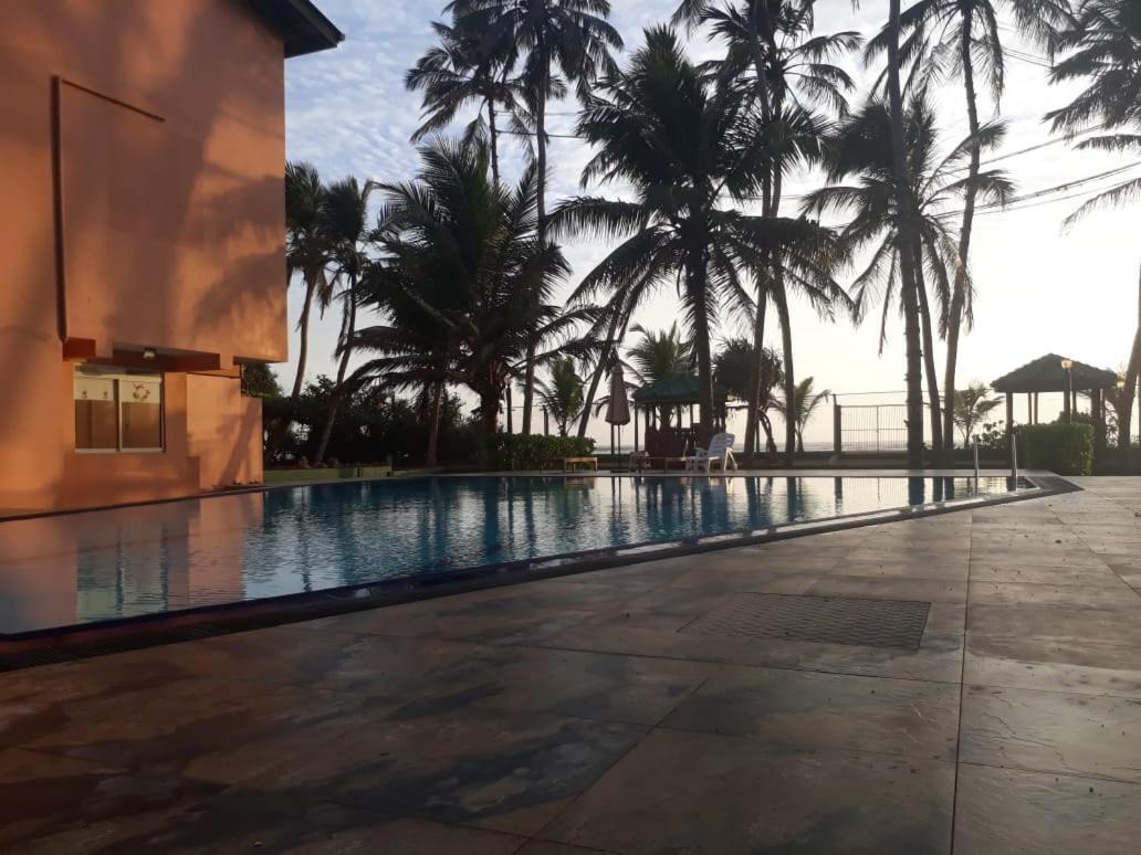 Oyo 246 Roy Villa Beach Hotel Kalutara Exteriér fotografie